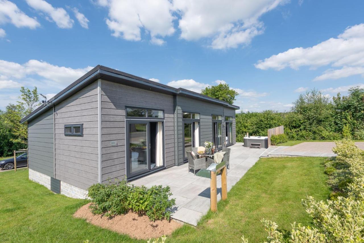 Primrose Lodge, 25 Roadford Lake Lodges Lifton Экстерьер фото