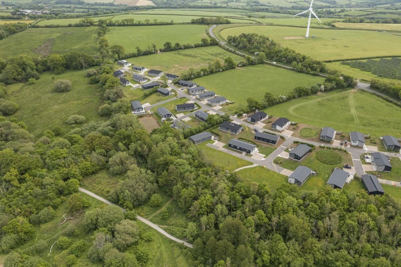 Primrose Lodge, 25 Roadford Lake Lodges Lifton Экстерьер фото